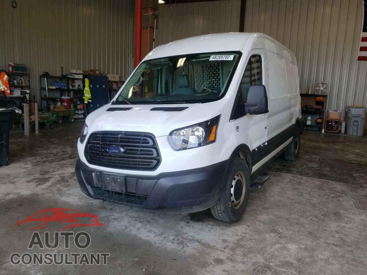 FORD TRANSIT 2019 - 1FTYR2CMXKKA76187