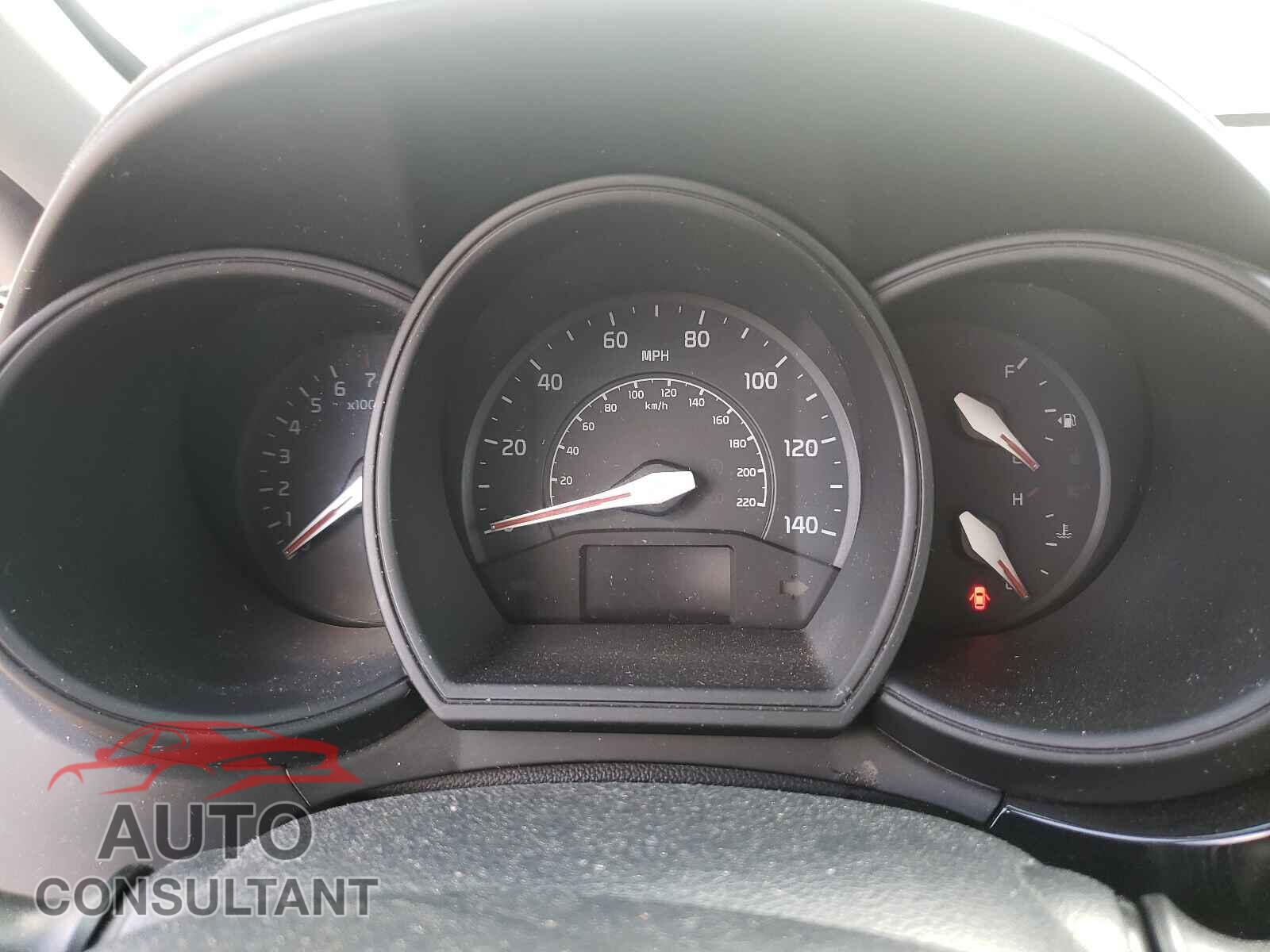 KIA RIO 2017 - KNADM4A38H6015437
