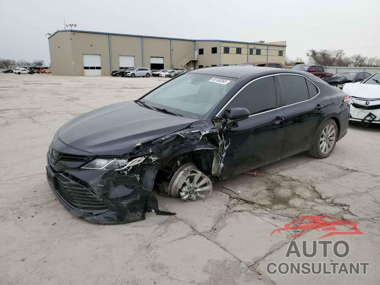 TOYOTA CAMRY 2018 - 4T1B11HK2JU597076