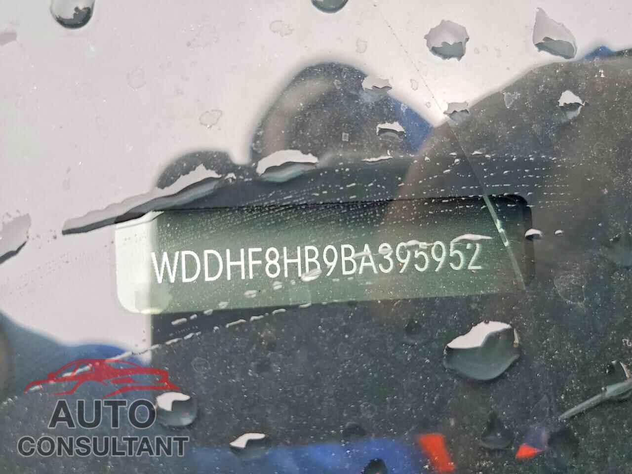 MERCEDES-BENZ E-CLASS 2011 - WDDHF8HB9BA395952