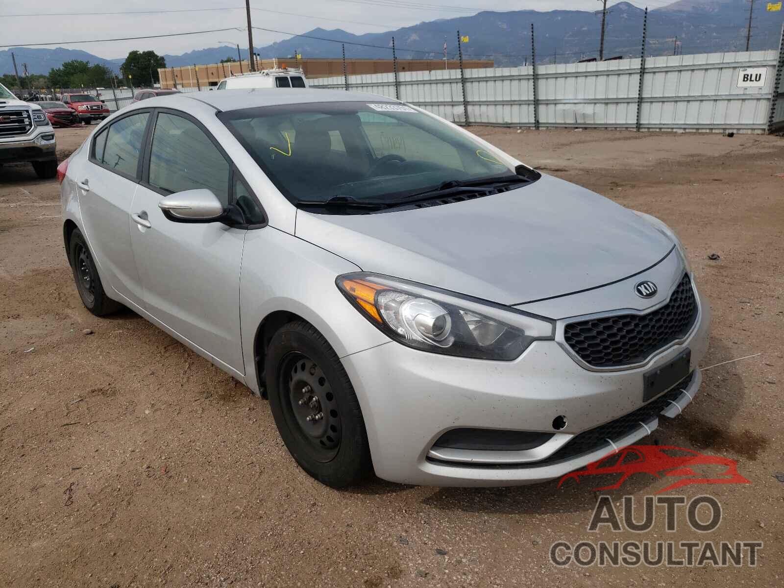 KIA FORTE 2016 - KNAFX4A67G5562939