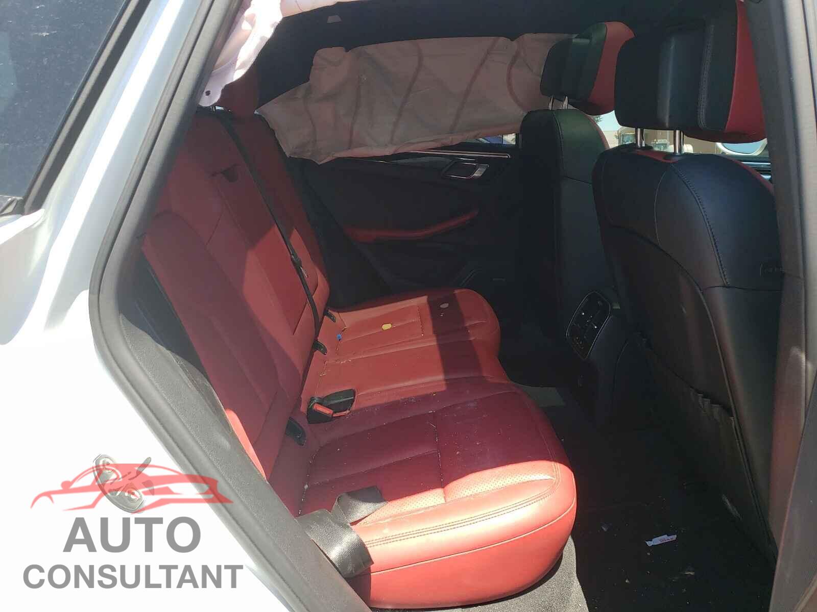 PORSCHE MACAN 2017 - WP1AB2A5XHLB17582