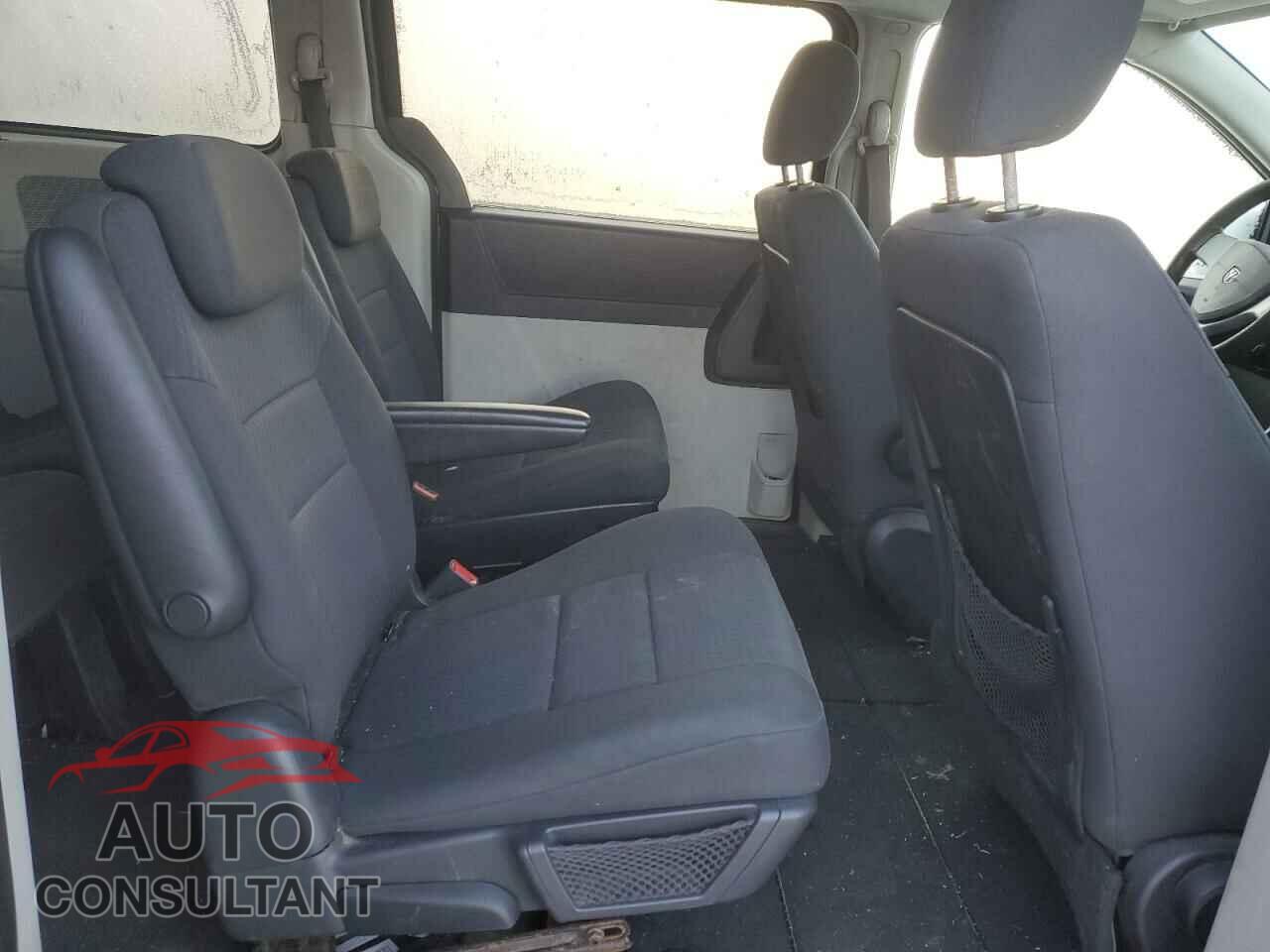 DODGE CARAVAN 2010 - 2D4RN4DE2AR102433