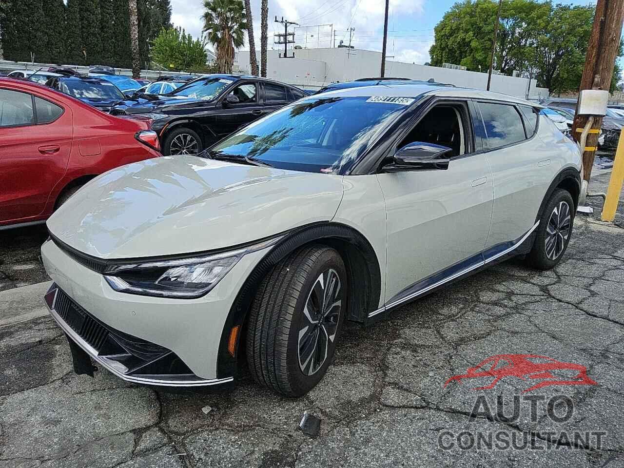 KIA EV6 LIGHT 2024 - KNDC34LA5R5617765
