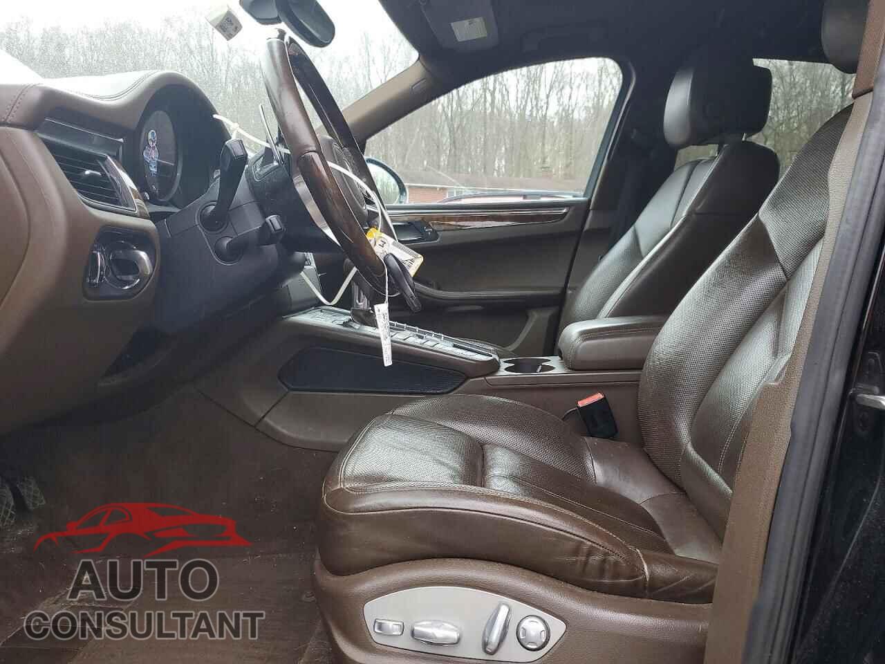 PORSCHE MACAN 2016 - WP1AB2A58GLB49154