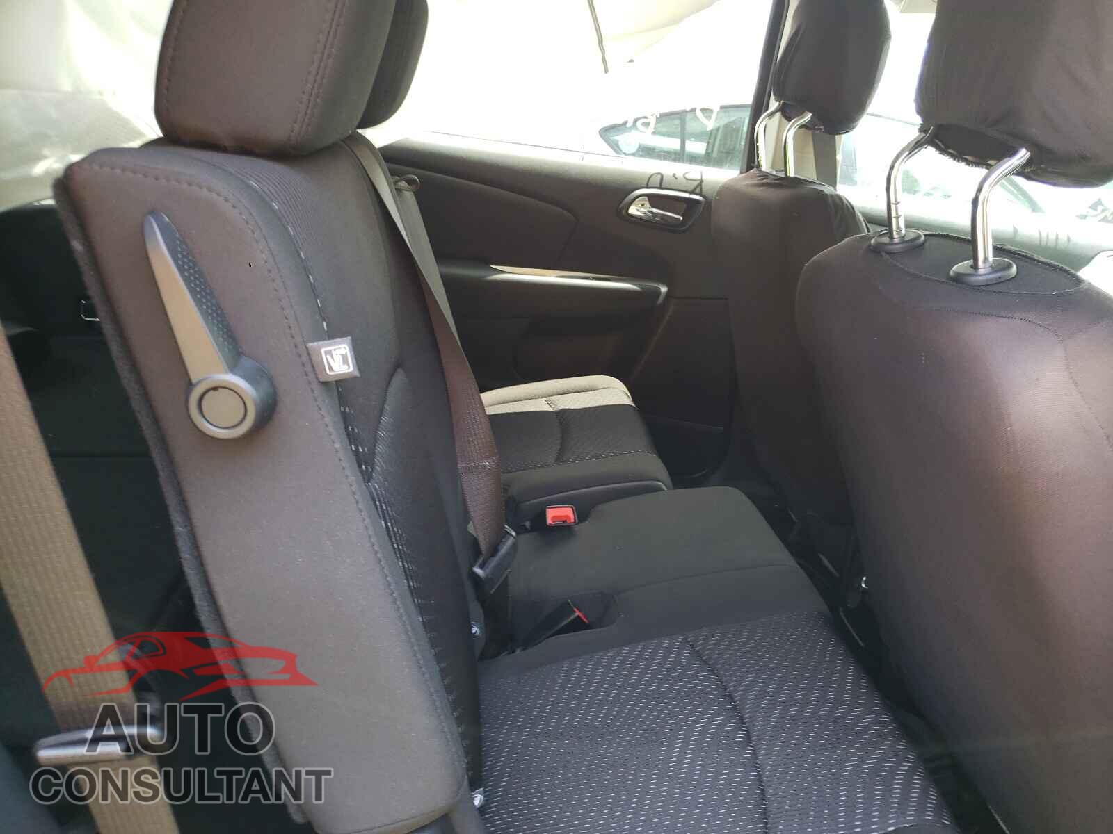 DODGE JOURNEY 2019 - 3C4PDCBB1KT773827