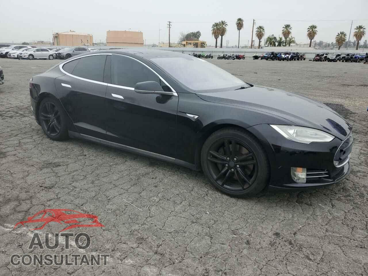 TESLA MODEL S 2013 - 5YJSA1DN1DFP07973