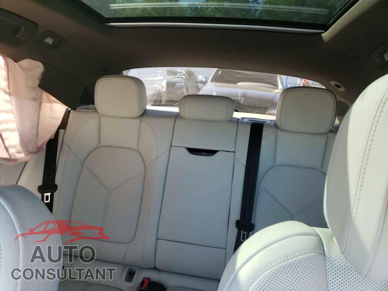 PORSCHE MACAN 2021 - WP1AA2A59MLB17683