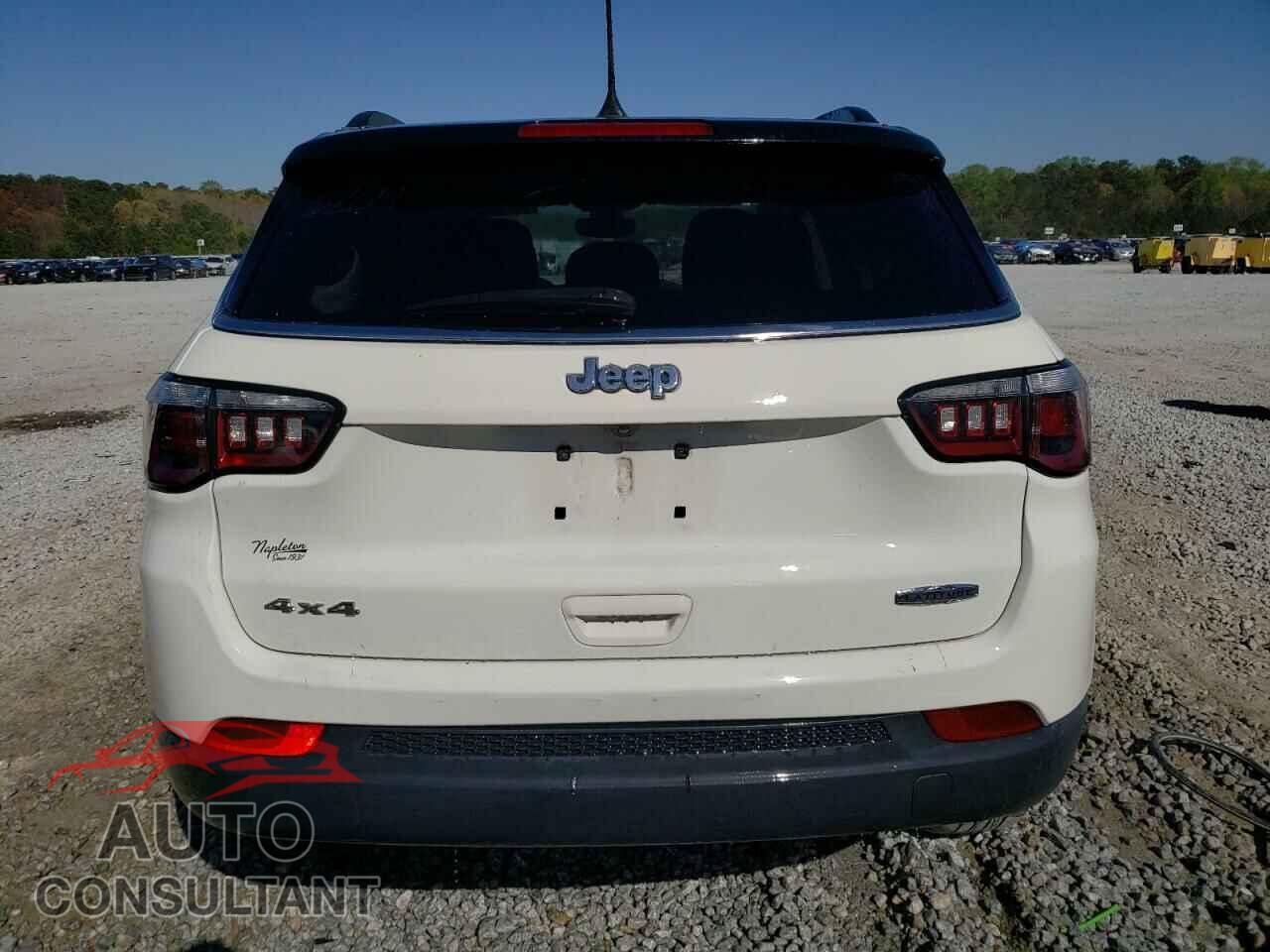 JEEP COMPASS 2018 - 3C4NJDBB2JT116264