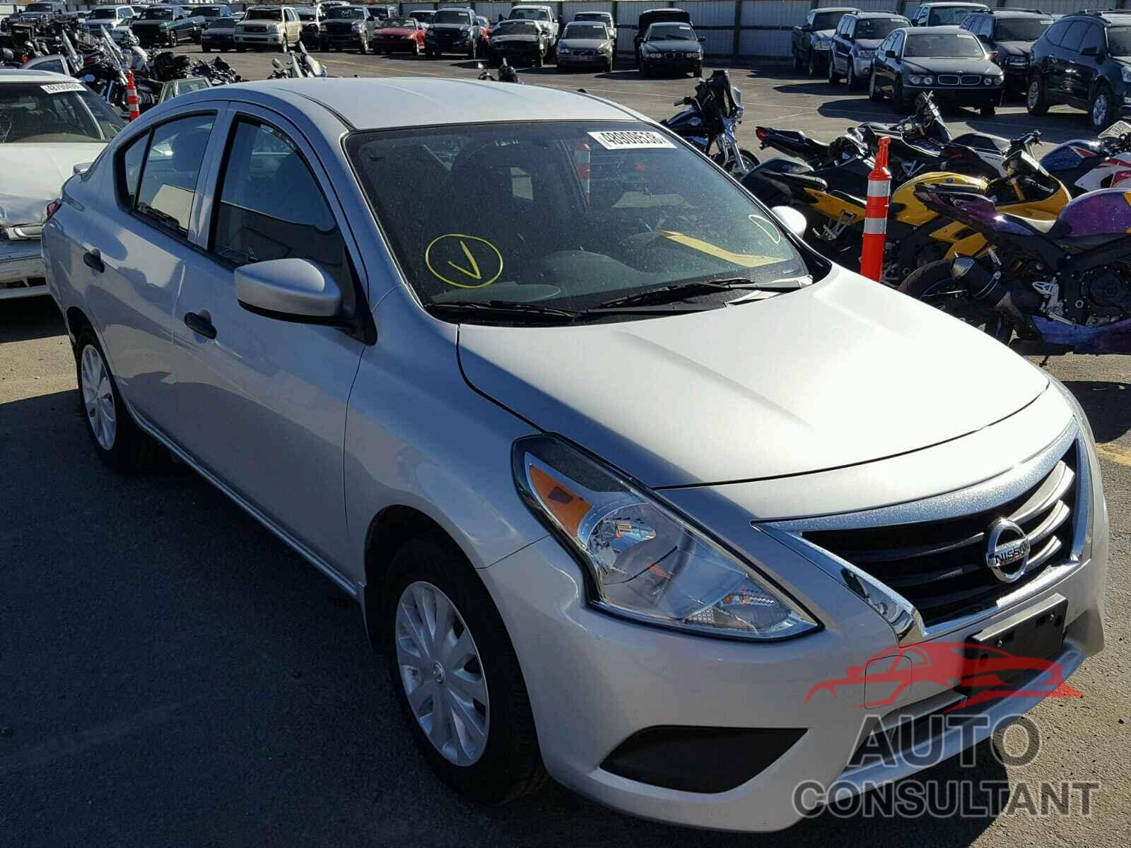 NISSAN VERSA 2017 - 3N1CN7AP5HL867351