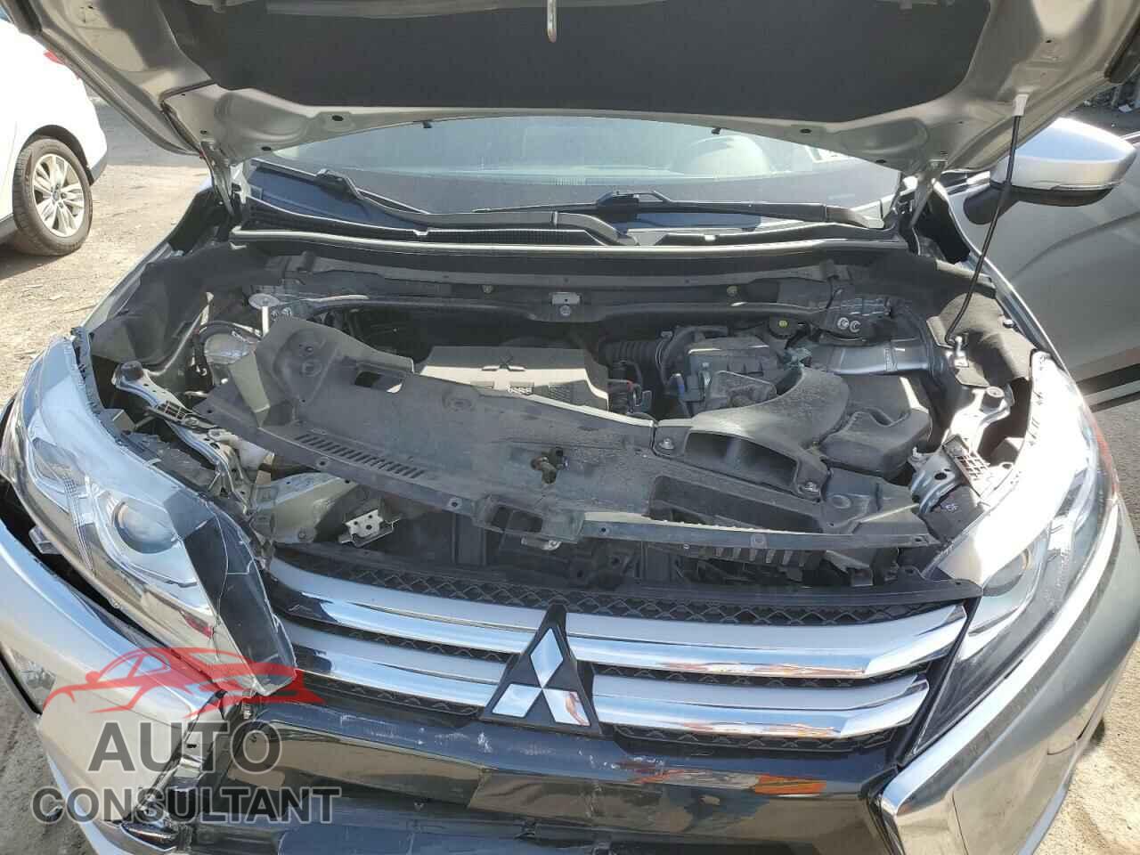MITSUBISHI ECLIPSE 2018 - JA4AT5AA4JZ061293