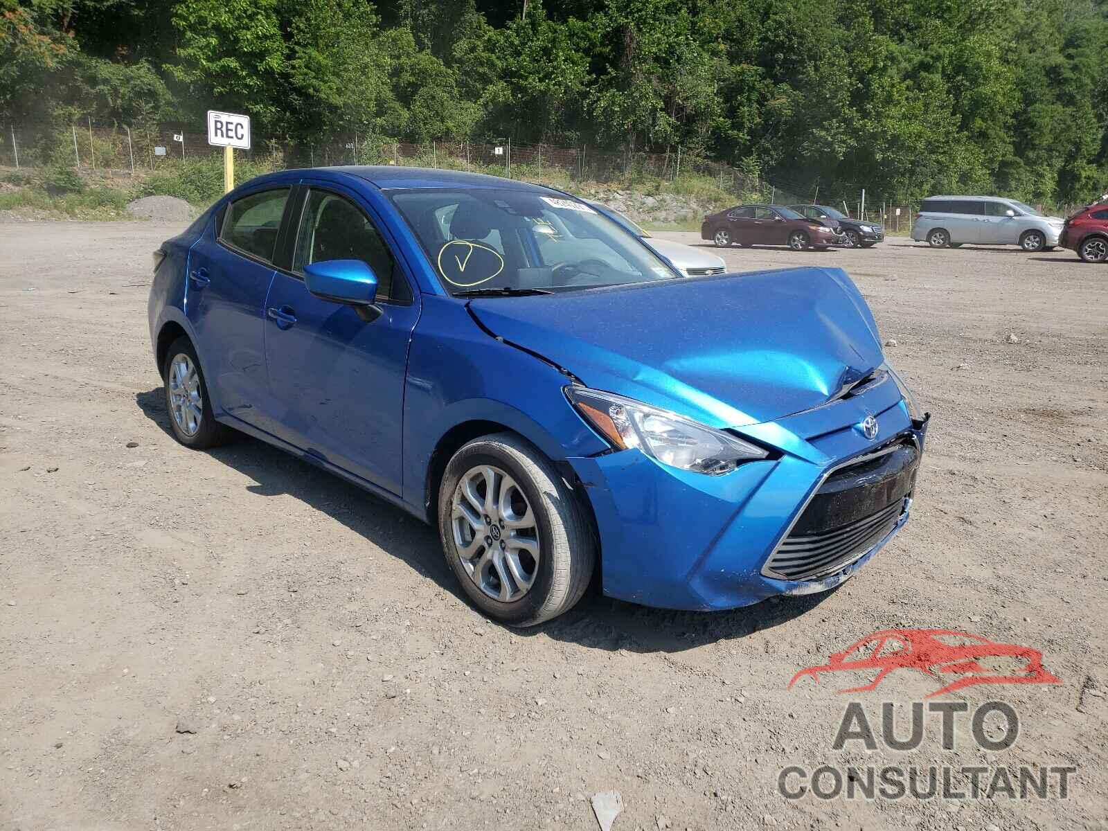 TOYOTA YARIS 2017 - 3MYDLBYV9HY190565