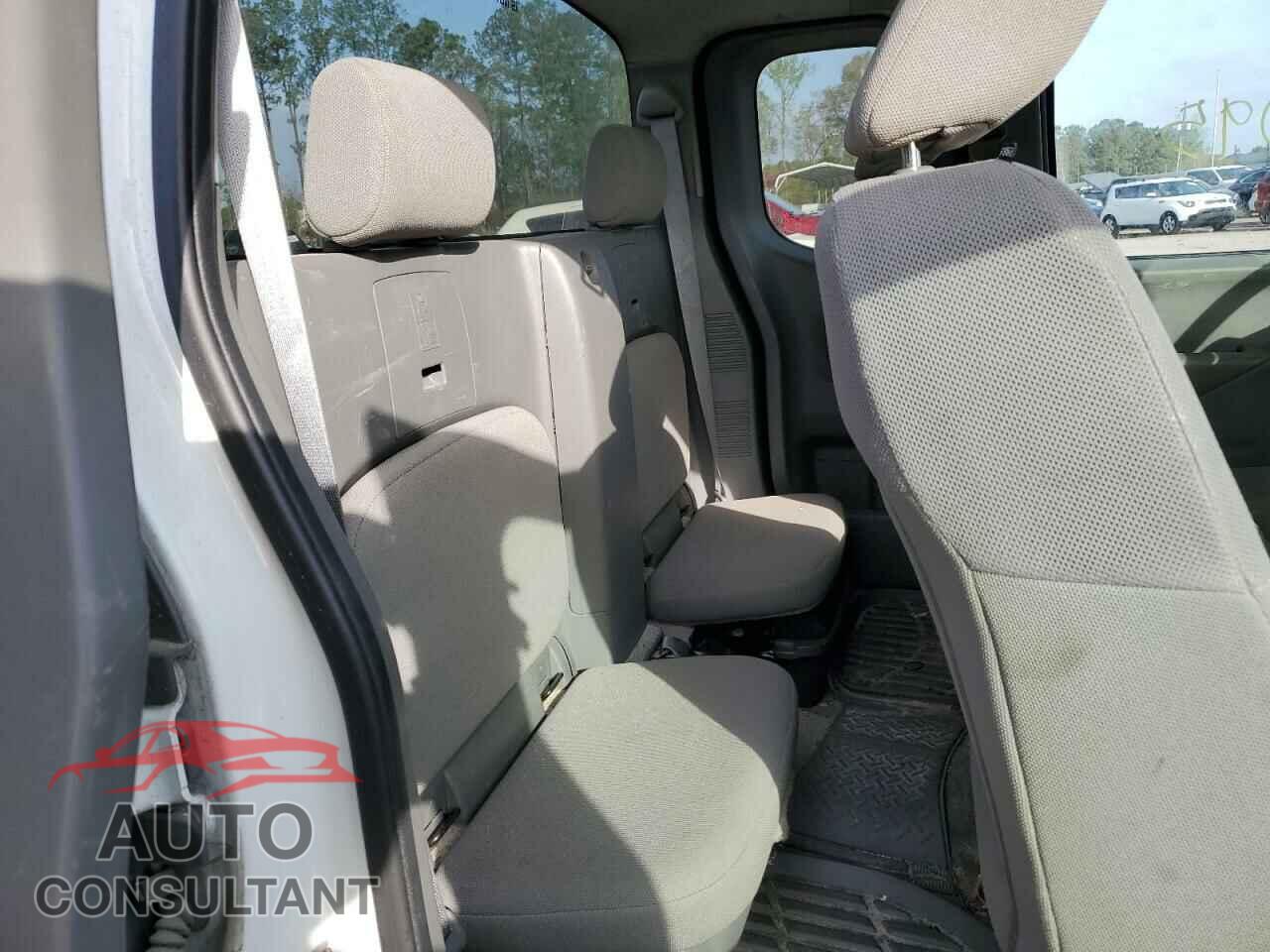 NISSAN FRONTIER 2018 - 1N6BD0CT8JN740478