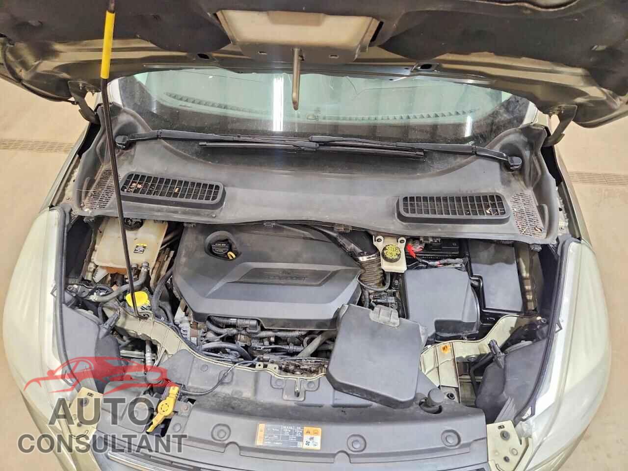 FORD ESCAPE 2013 - 1FMCU9GX8DUC07075