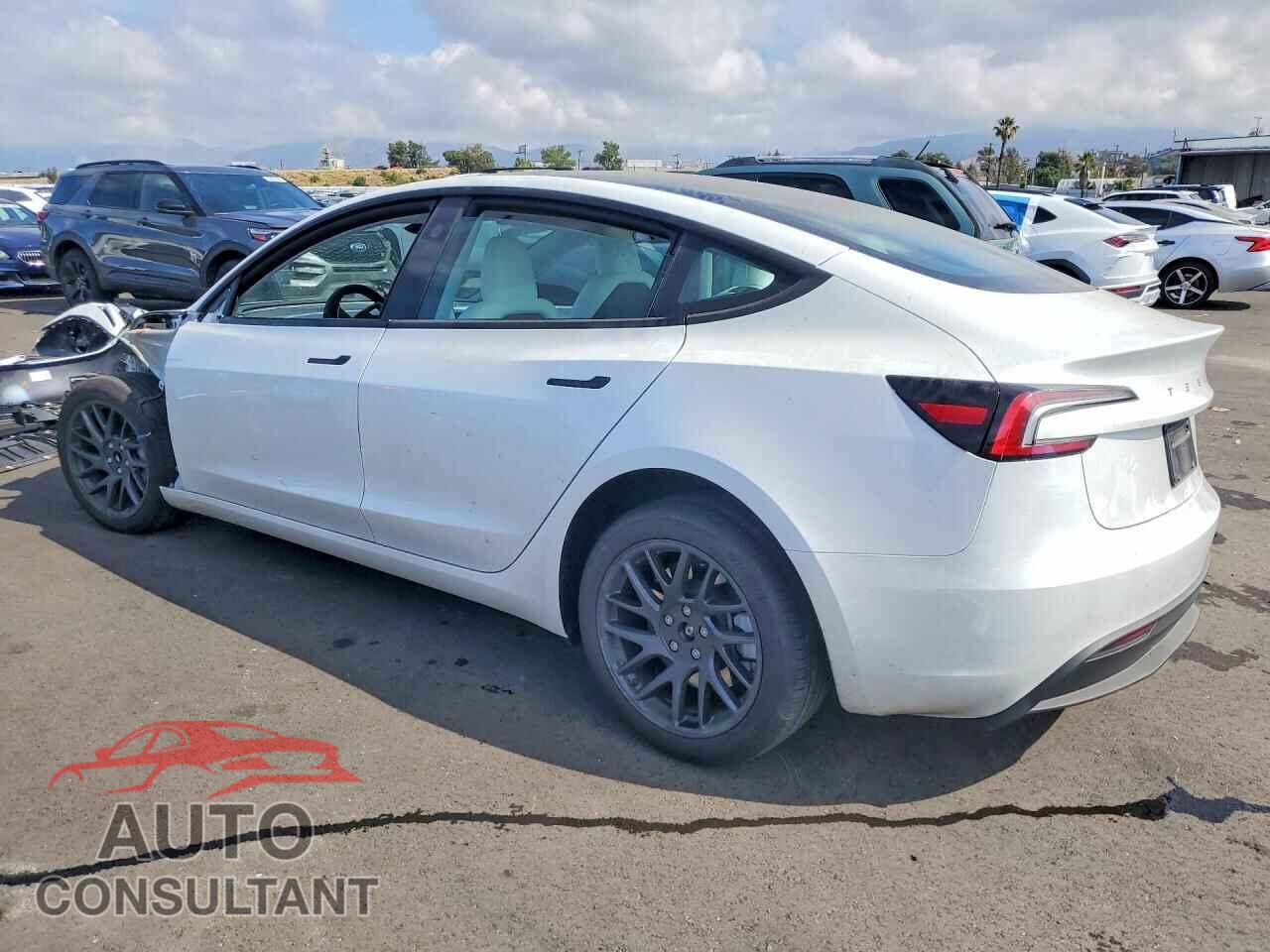 TESLA MODEL 3 2025 - 5YJ3E1EA7SF074445