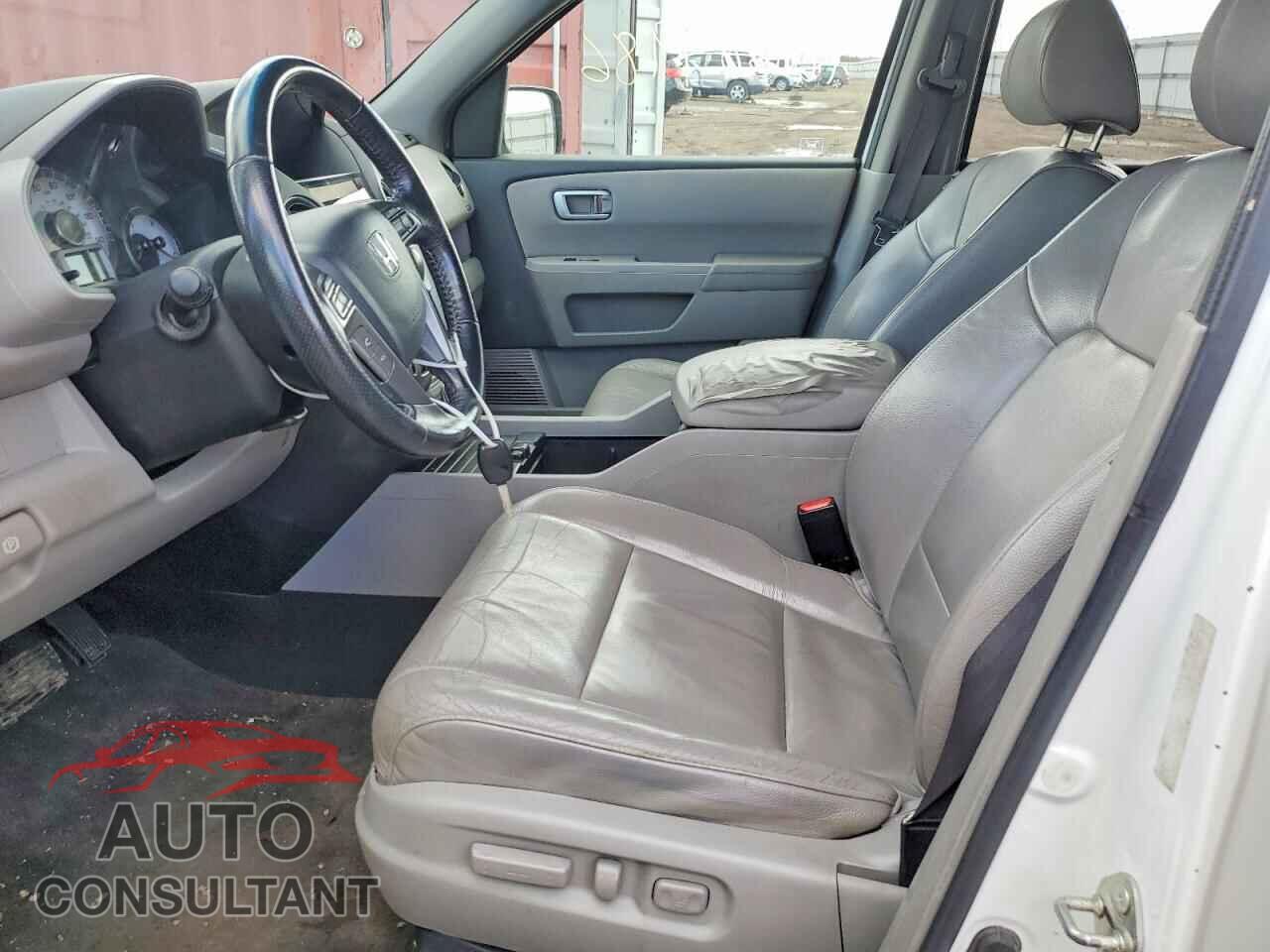 HONDA PILOT 2012 - 5FNYF4H79CB072489