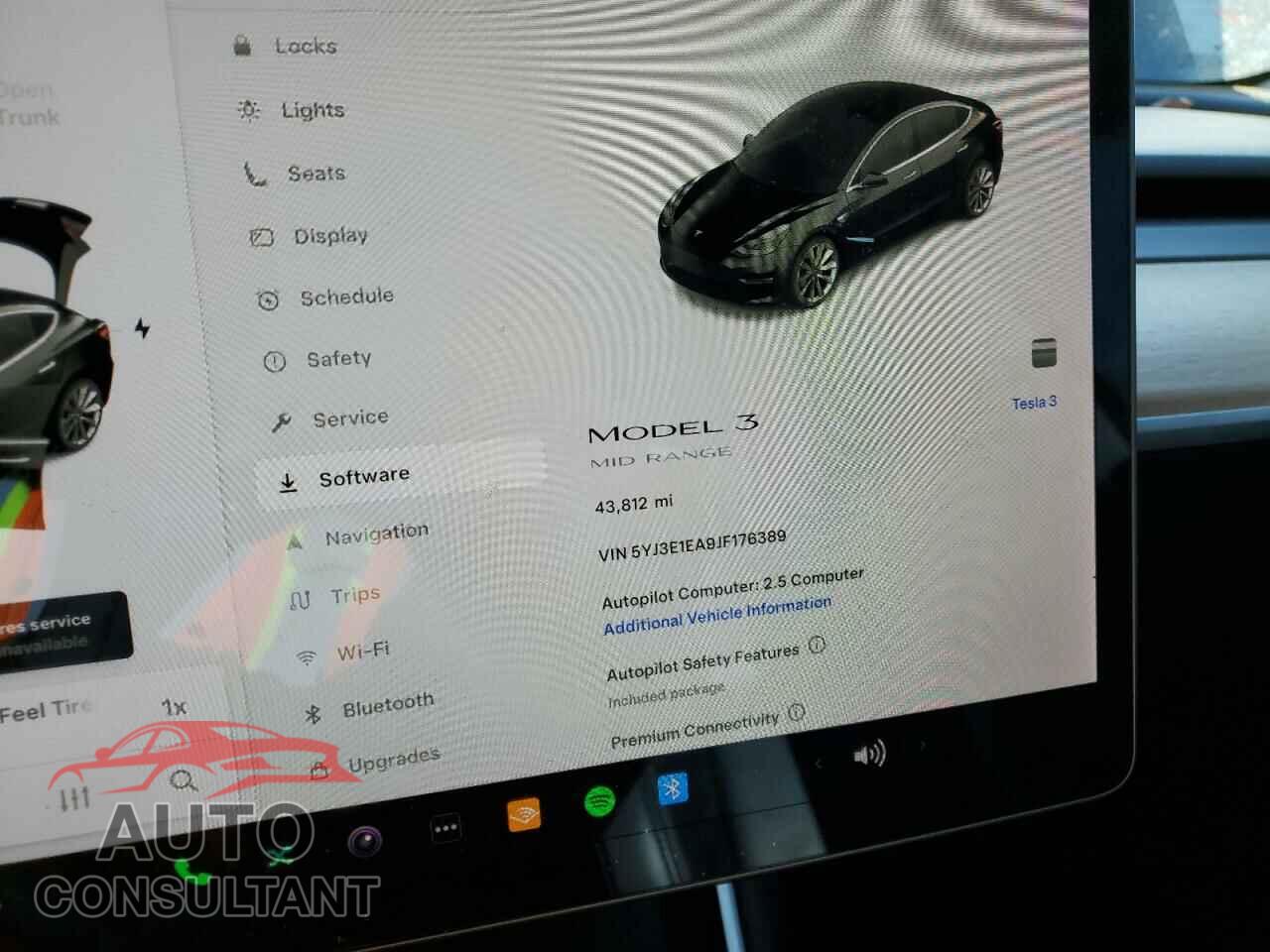 TESLA MODEL 3 2018 - 5YJ3E1EA9JF176389