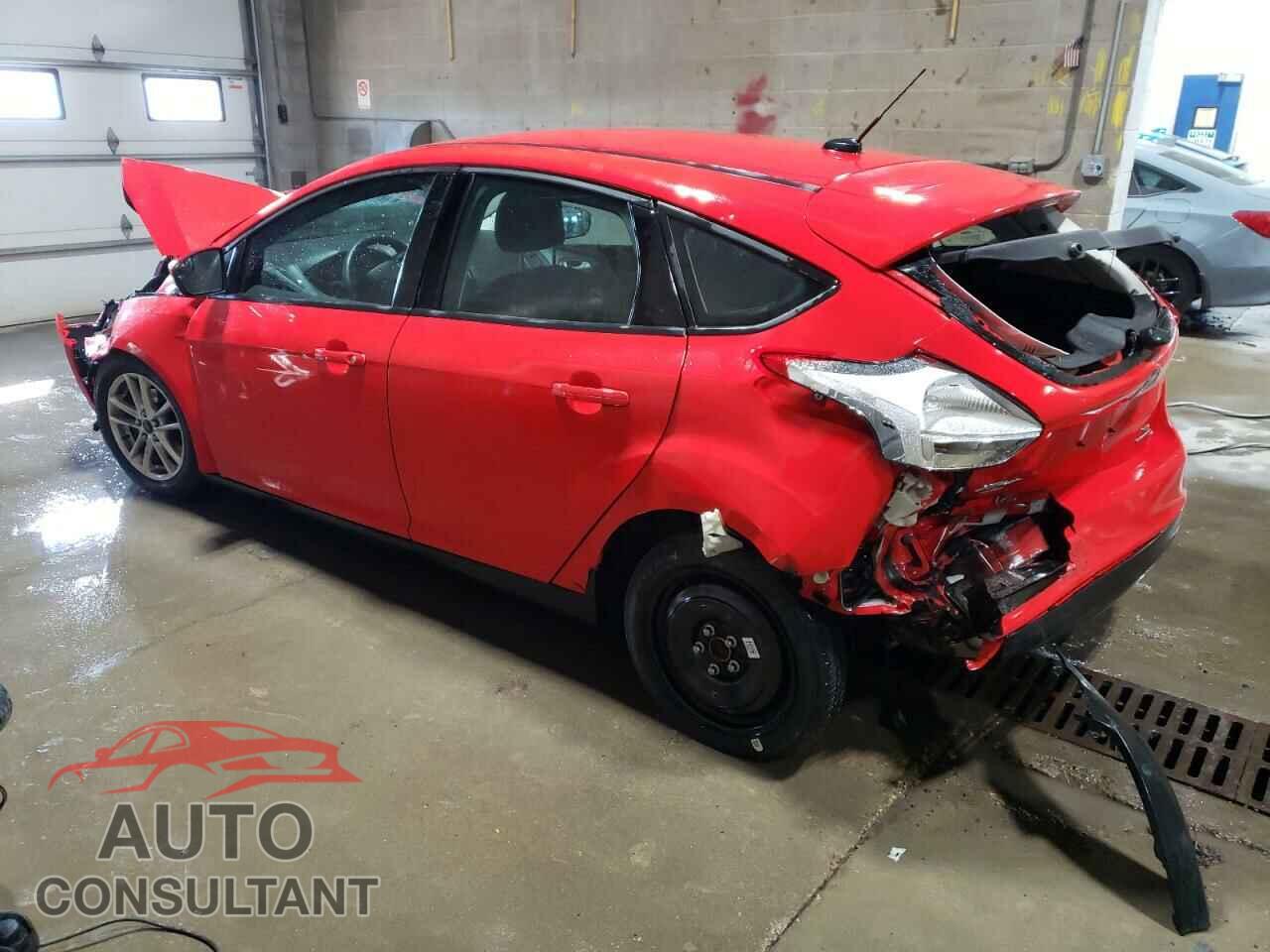 FORD FOCUS 2015 - 1FADP3K2XFL357616
