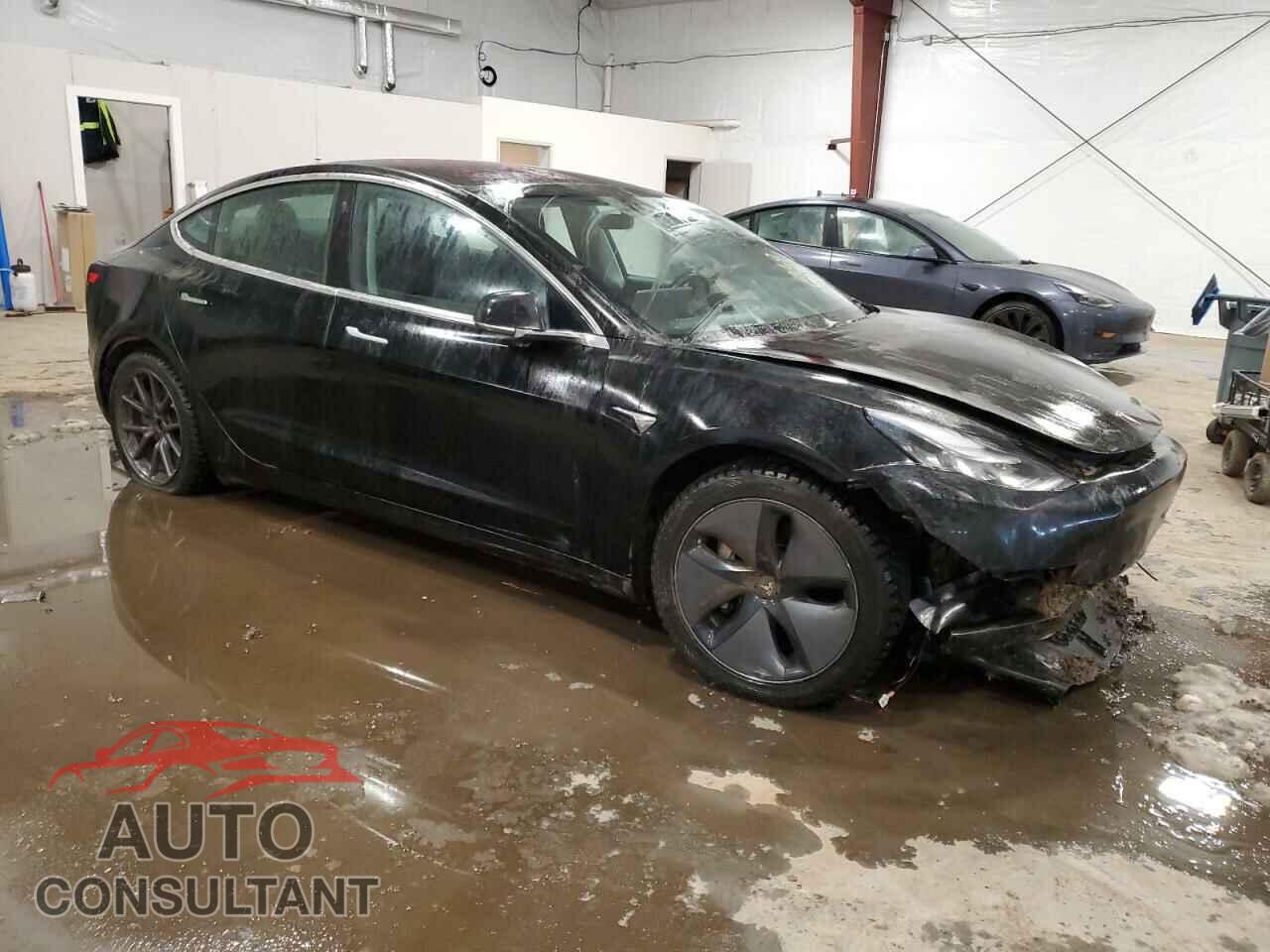 TESLA MODEL 3 2019 - 5YJ3E1EB7KF197008