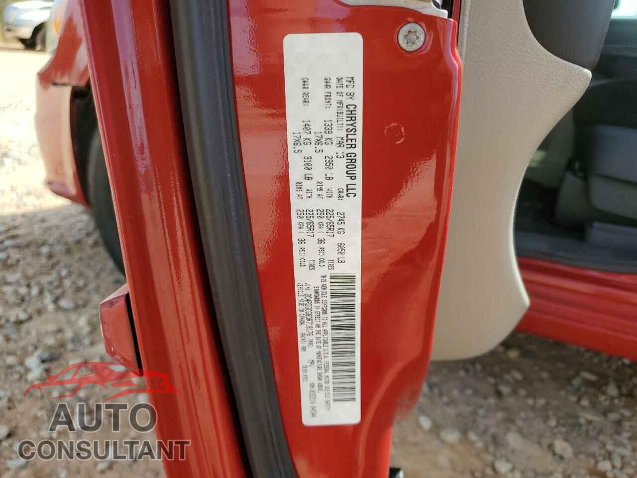 DODGE CARAVAN 2013 - 2C4RDGCG8DR718176