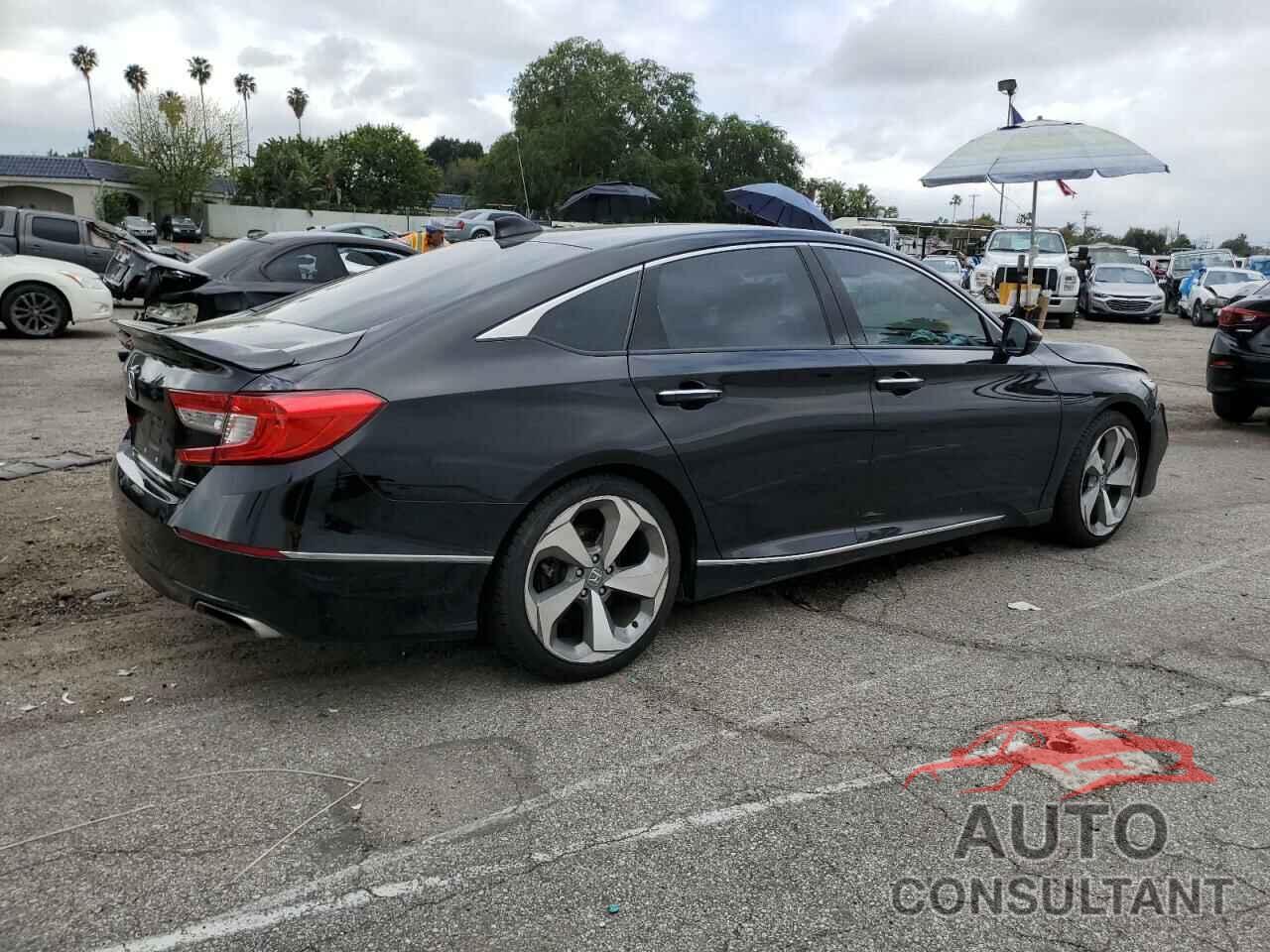 HONDA ACCORD 2018 - 1HGCV1F96JA056886