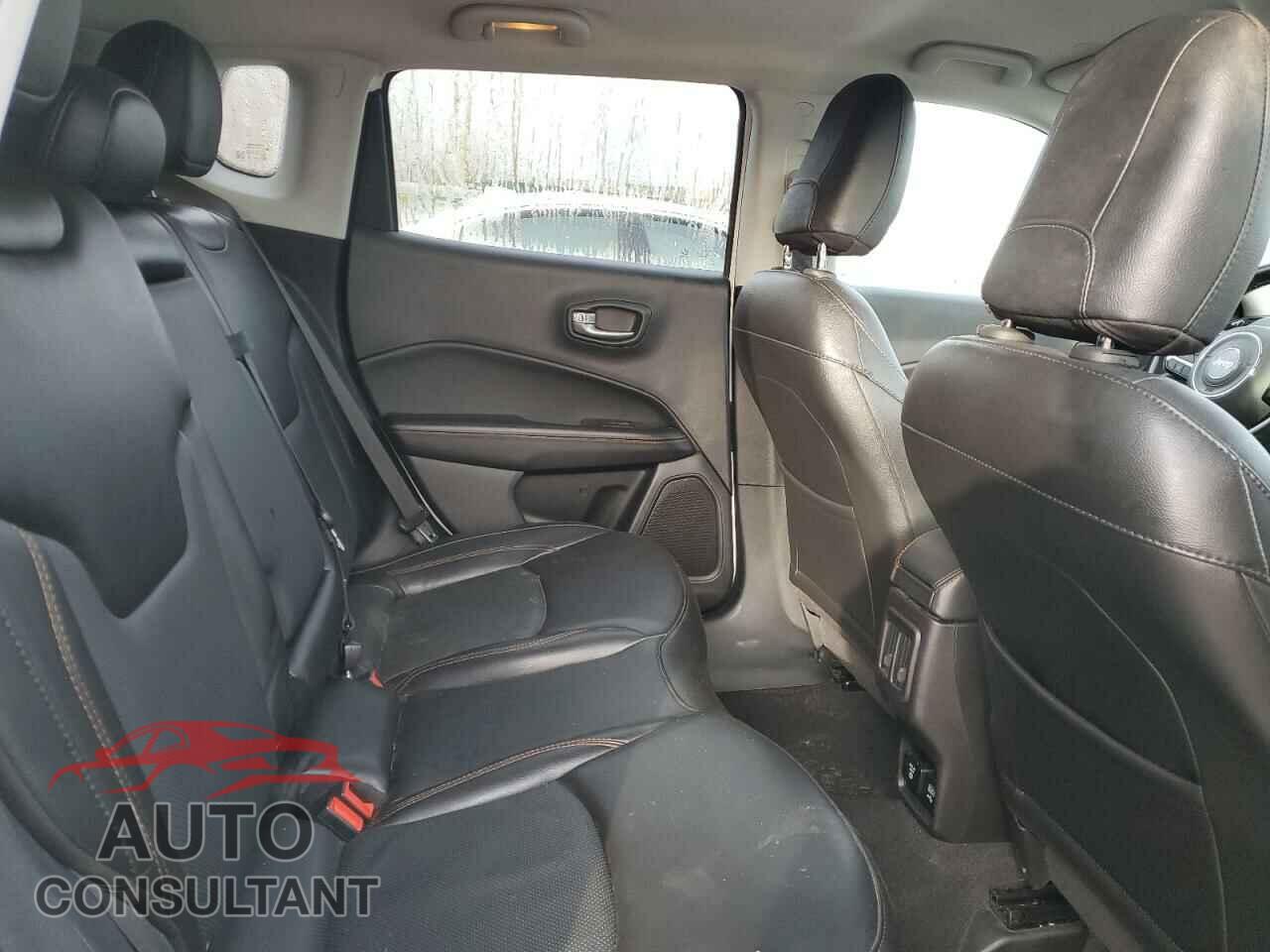 JEEP COMPASS 2020 - 3C4NJDCB3LT160503