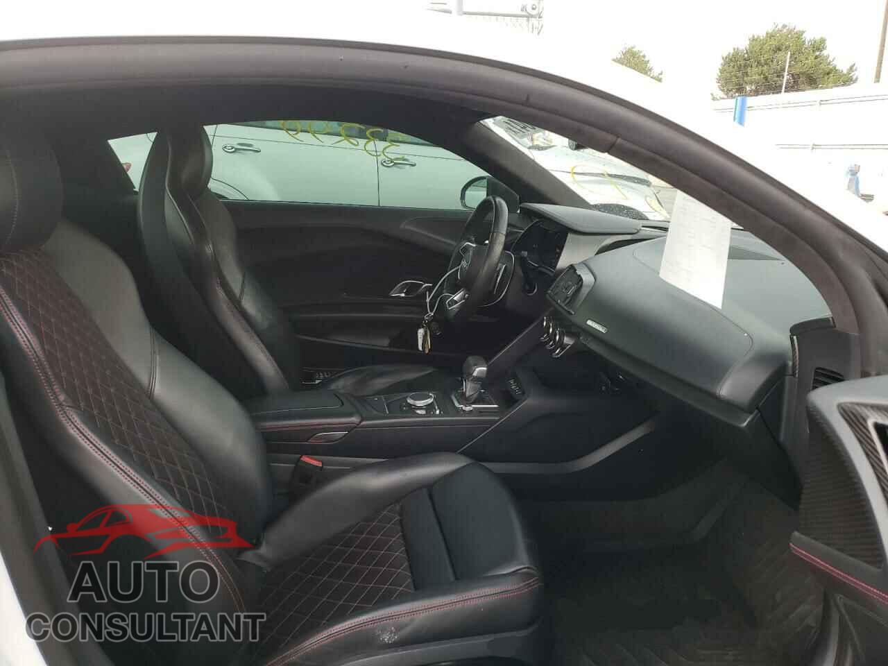 AUDI R8 2017 - WUAKBAFX3H7901818