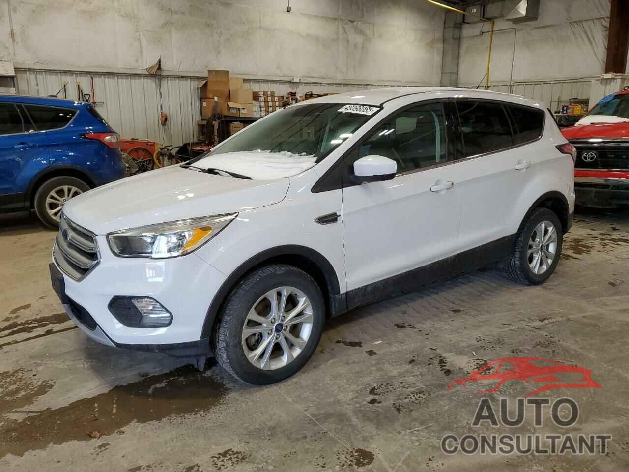 FORD ESCAPE 2017 - 1FMCU9G97HUA94422