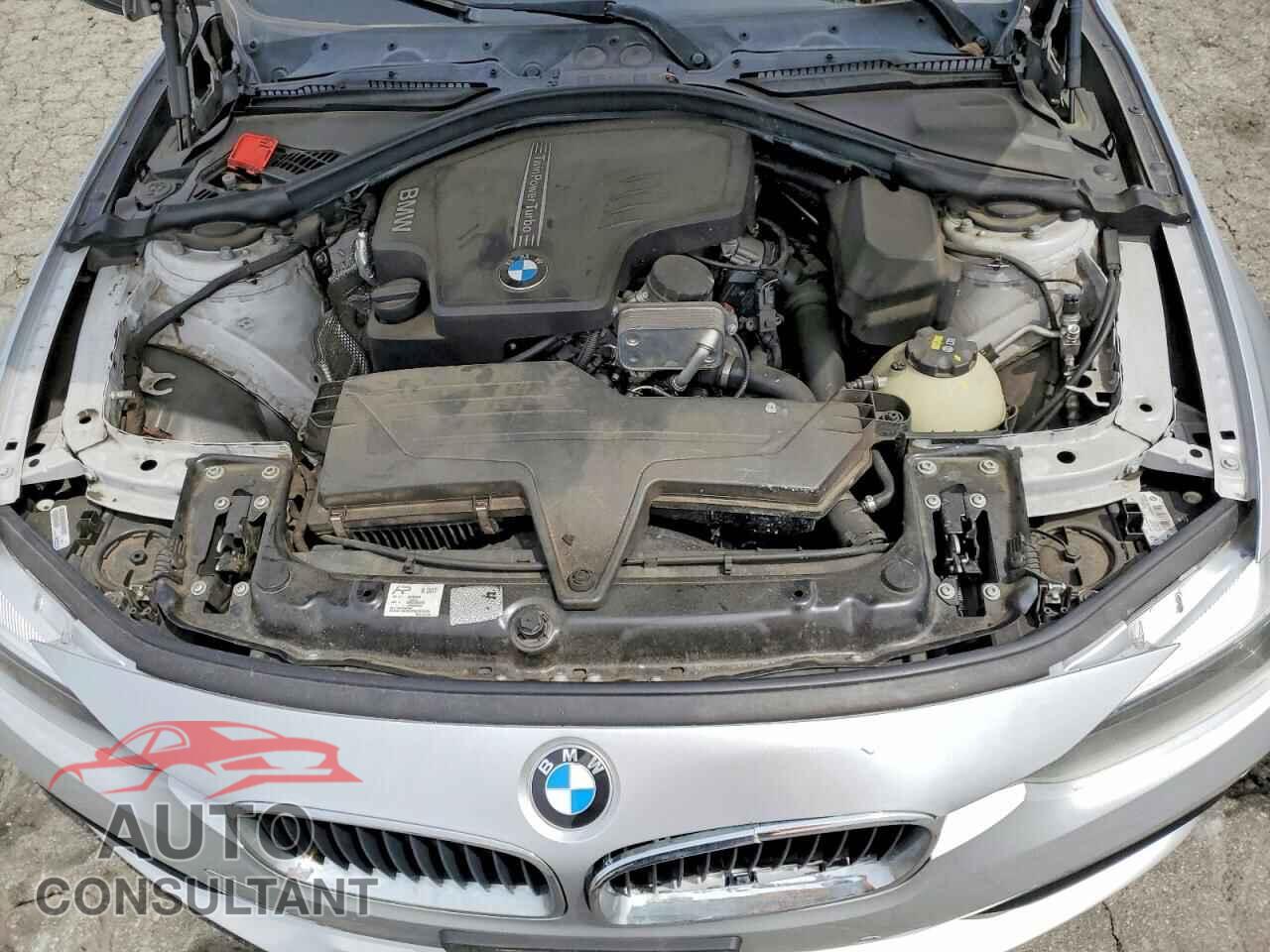 BMW 3 SERIES 2016 - WBA8A9C58GK618643