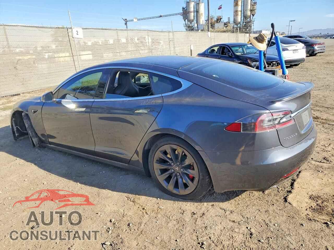 TESLA MODEL S 2018 - 5YJSA1E47JF243878