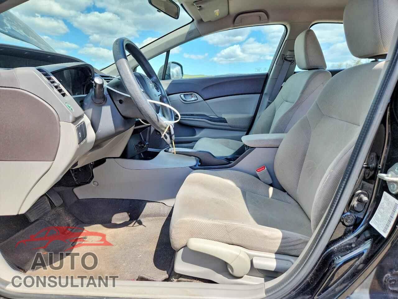 HONDA CIVIC 2012 - 2HGFB2F54CH608169