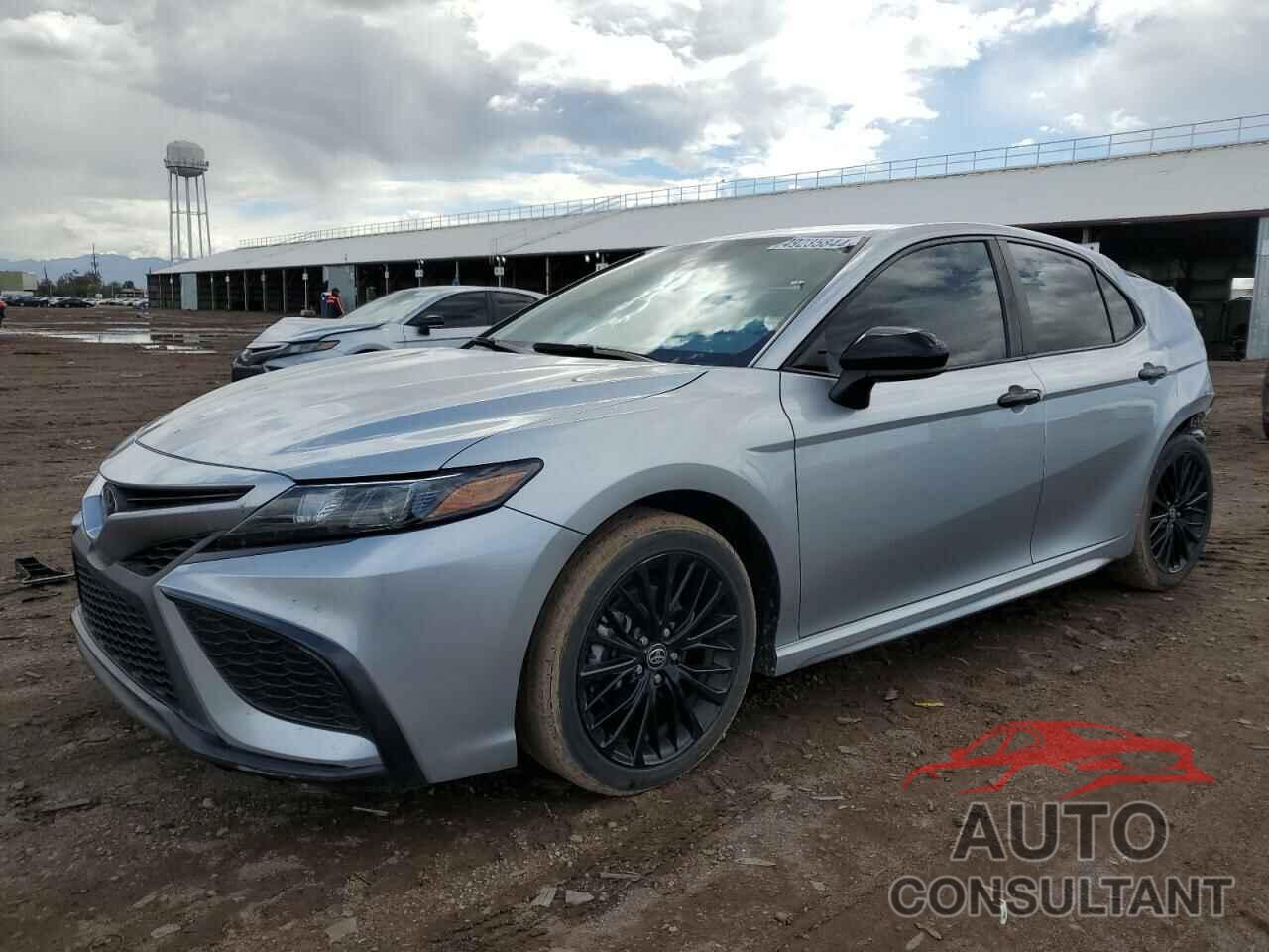 TOYOTA CAMRY 2021 - 4T1G11AKXMU488269