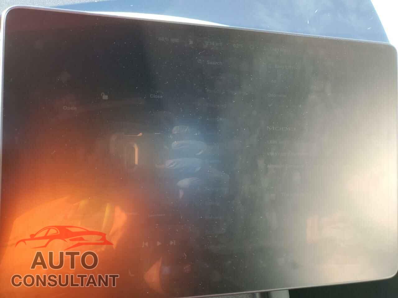 TESLA MODEL 3 2023 - 5YJ3E1EA5PF698980