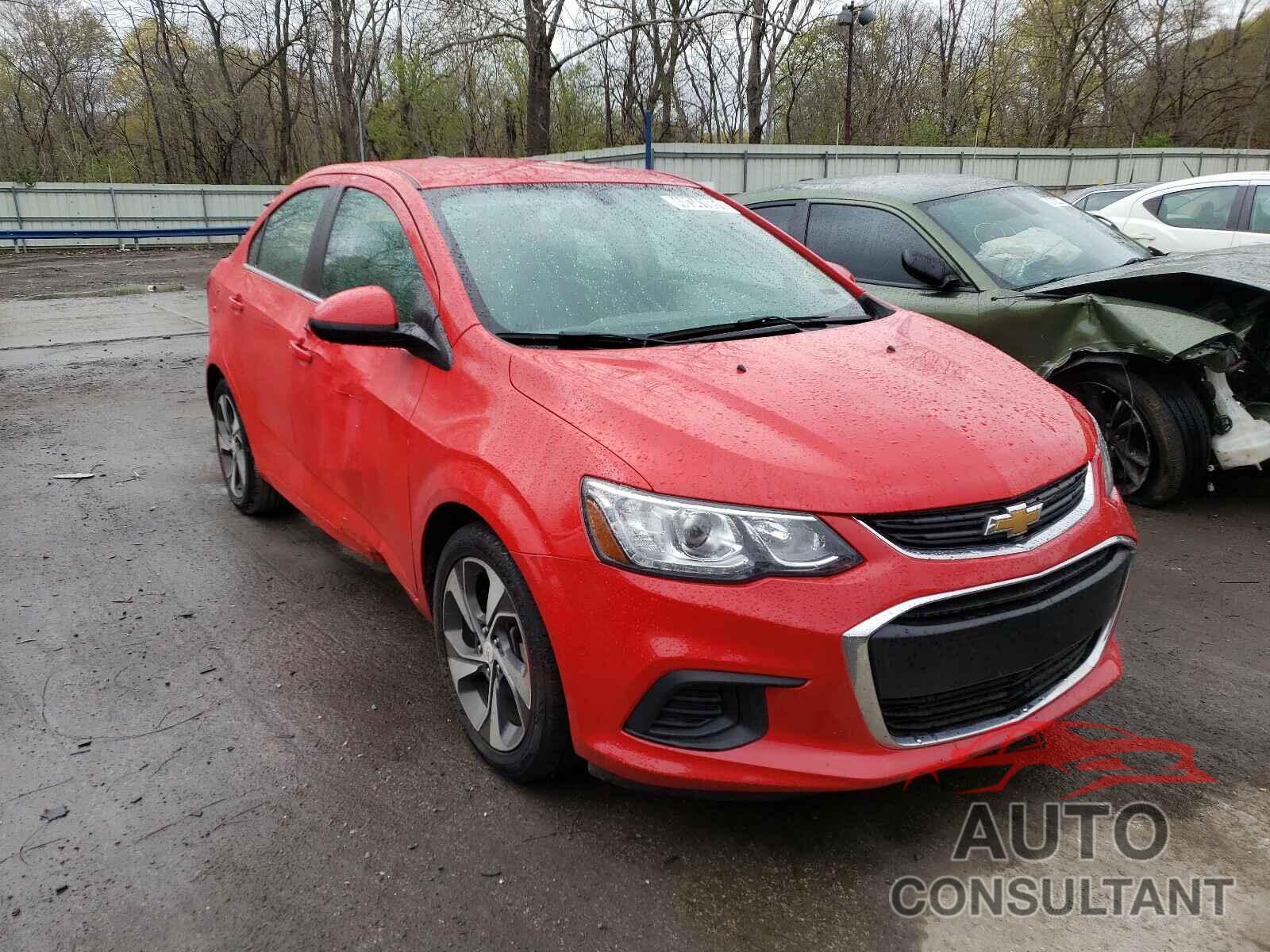 CHEVROLET SONIC 2019 - 1G1JF5SB4K4122363