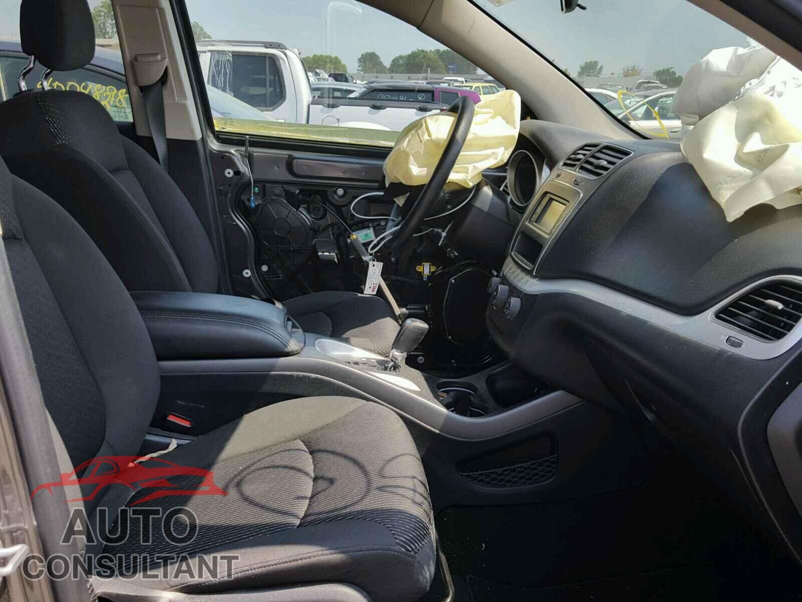 DODGE JOURNEY SE 2017 - 3C4PDCAB6HT516236
