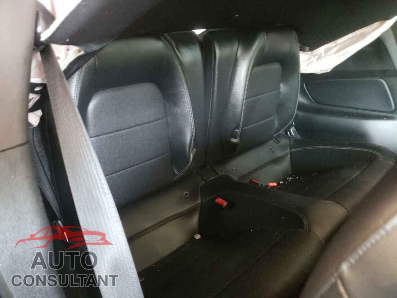 FORD MUSTANG 2017 - 1FA6P8TH1H5310233