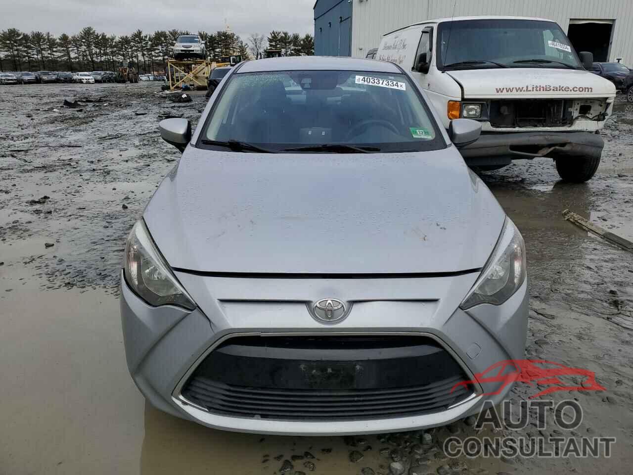 TOYOTA YARIS 2018 - 3MYDLBYV1JY305620