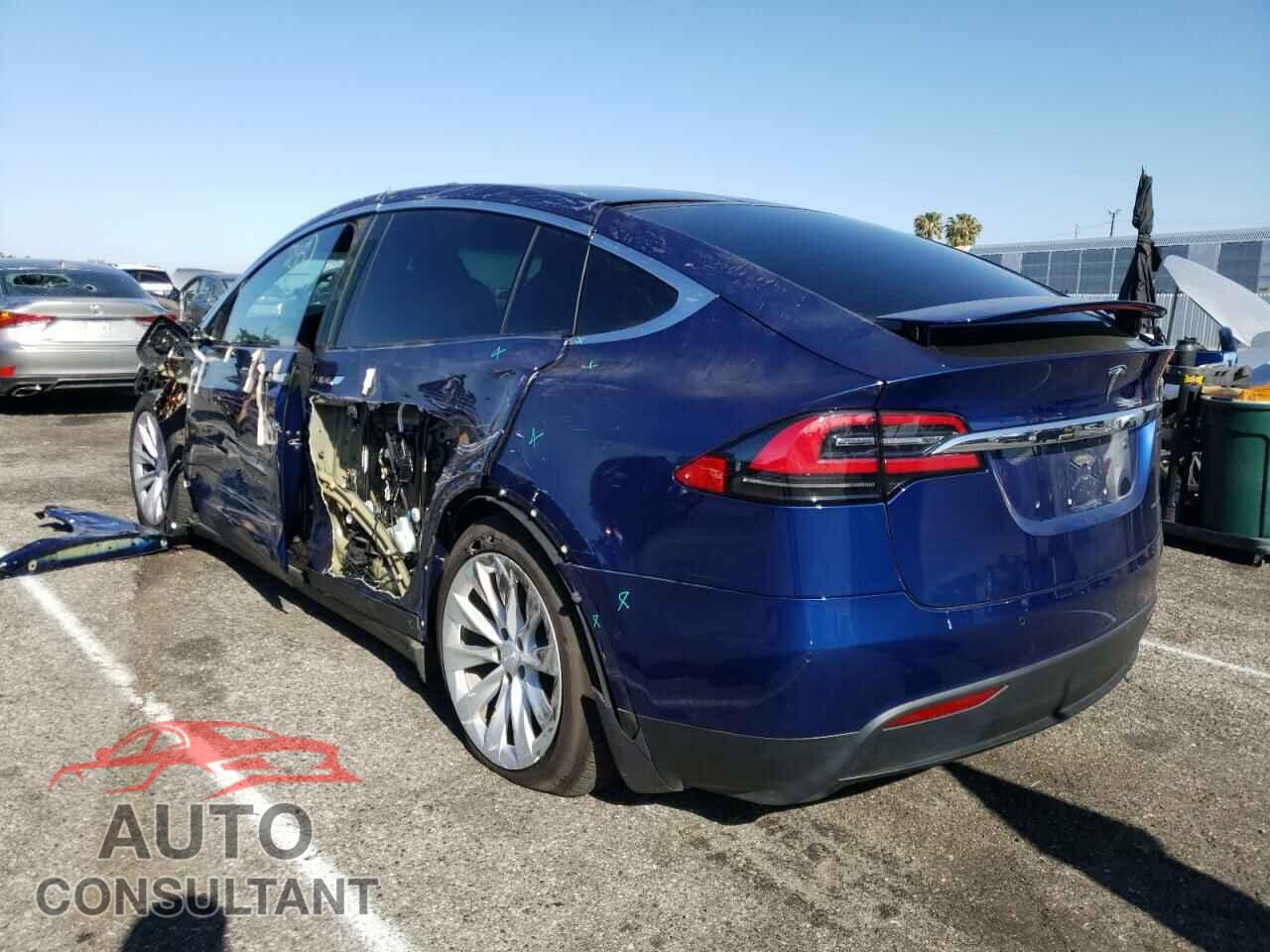 TESLA MODEL X 2020 - 5YJXCBE29LF232744