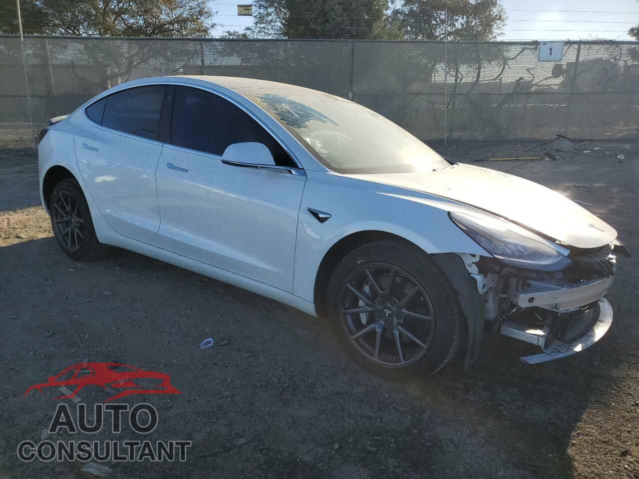 TESLA MODEL 3 2019 - 5YJ3E1EA6KF483472