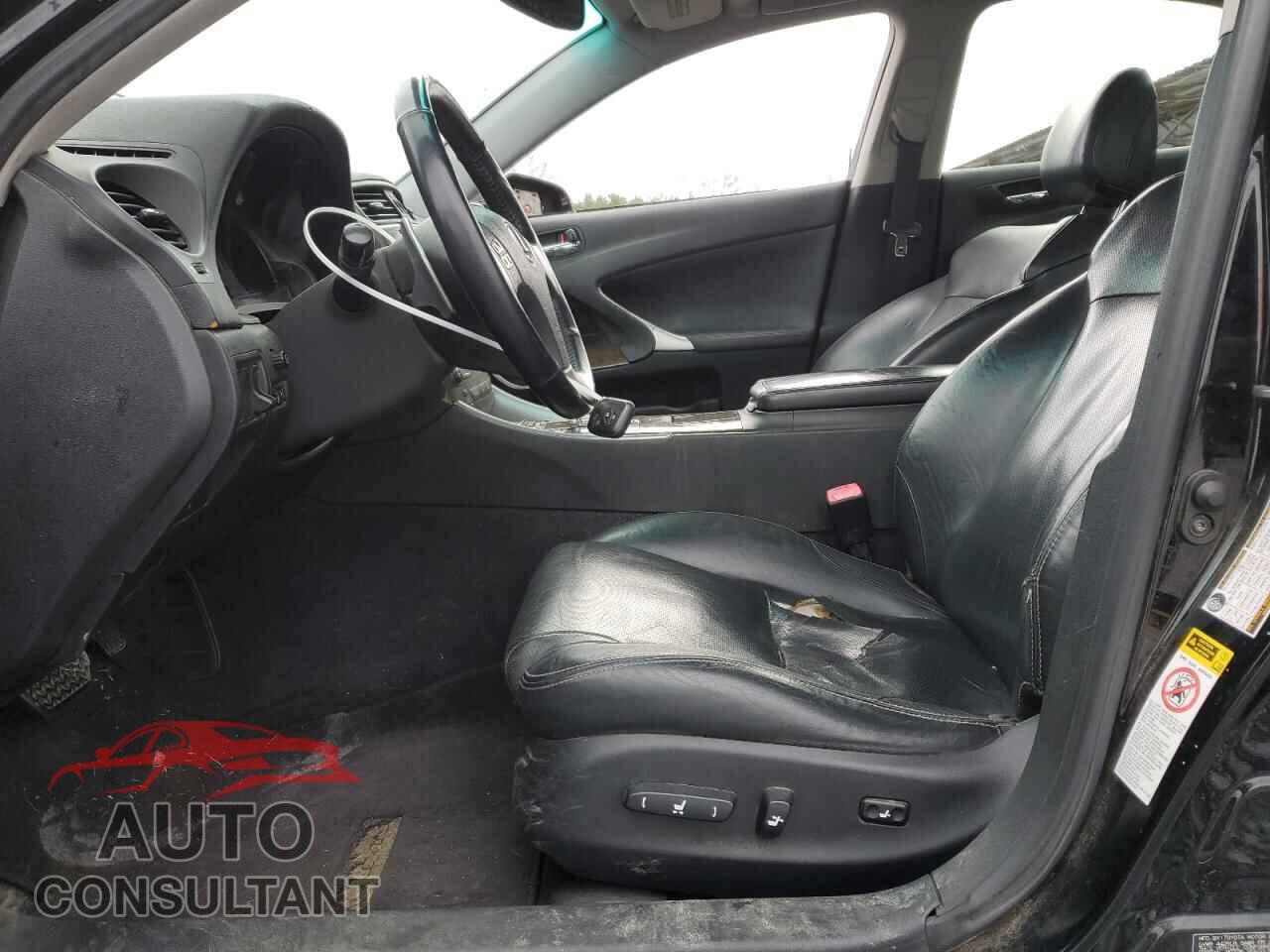 LEXUS IS 2010 - JTHBF5C2XA5110123