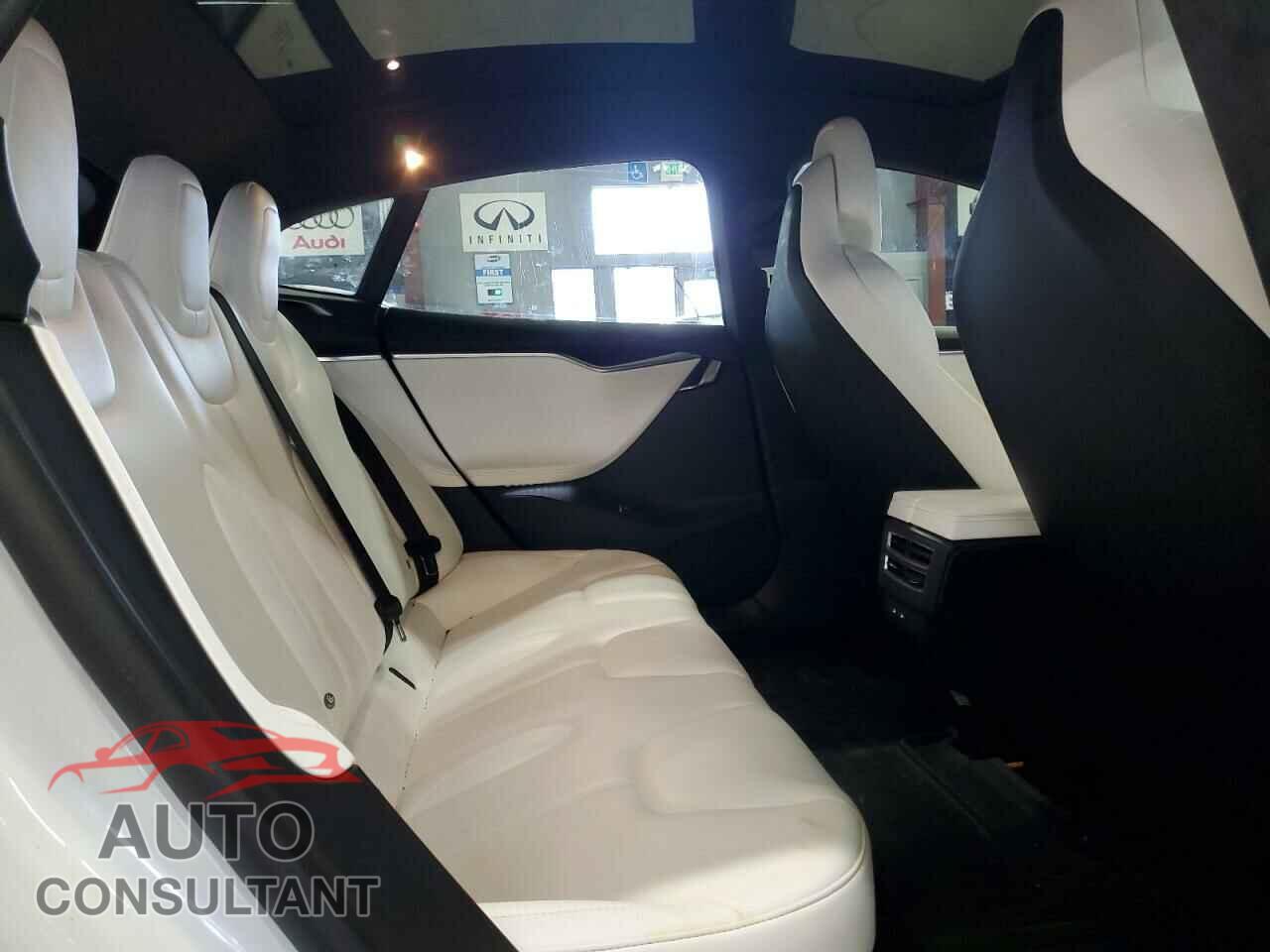 TESLA MODEL S 2017 - 5YJSA1E26HF200996