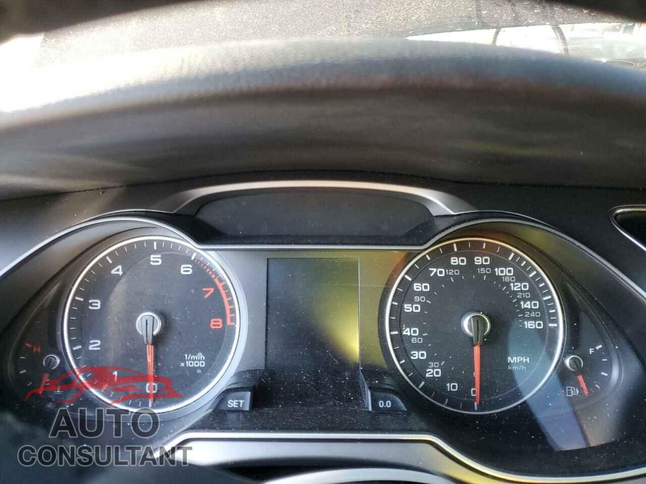 AUDI A4 2013 - WAUBFAFL0DN050692