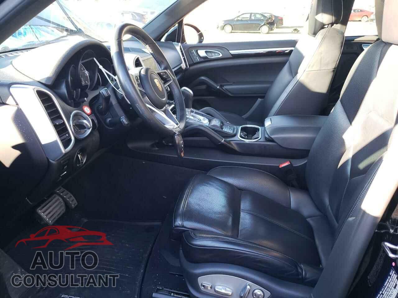 PORSCHE CAYENNE 2017 - WP1AE2A28HLA74390