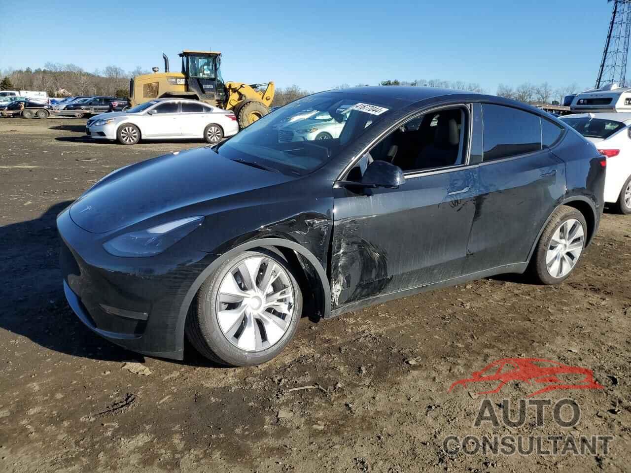 TESLA MODEL Y 2023 - 7SAYGAEE3PF925301