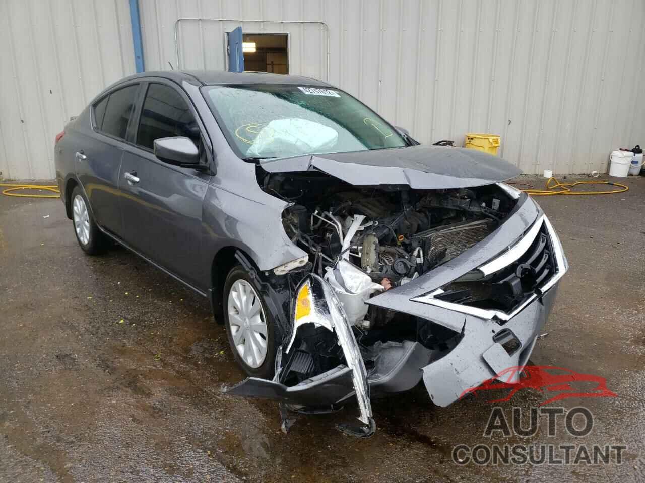 NISSAN VERSA 2018 - 3N1CN7AP2JL883934