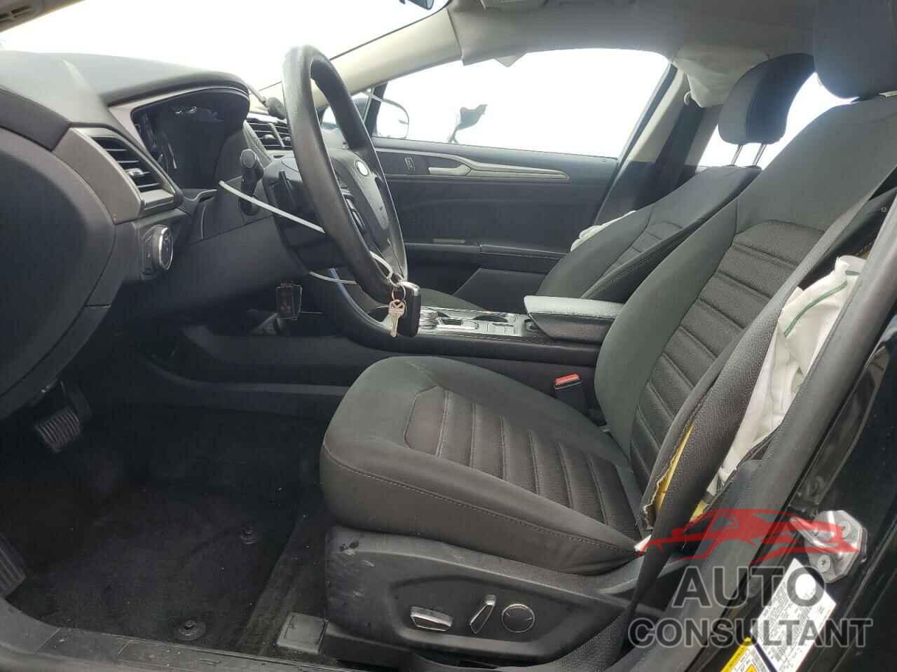 FORD FUSION 2018 - 3FA6P0HDXJR191768