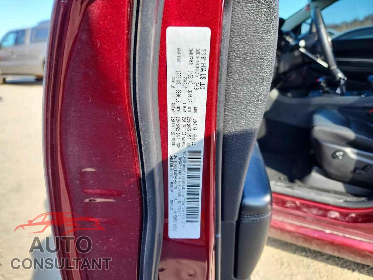 DODGE DURANGO 2019 - 1C4RDJDGXKC685585