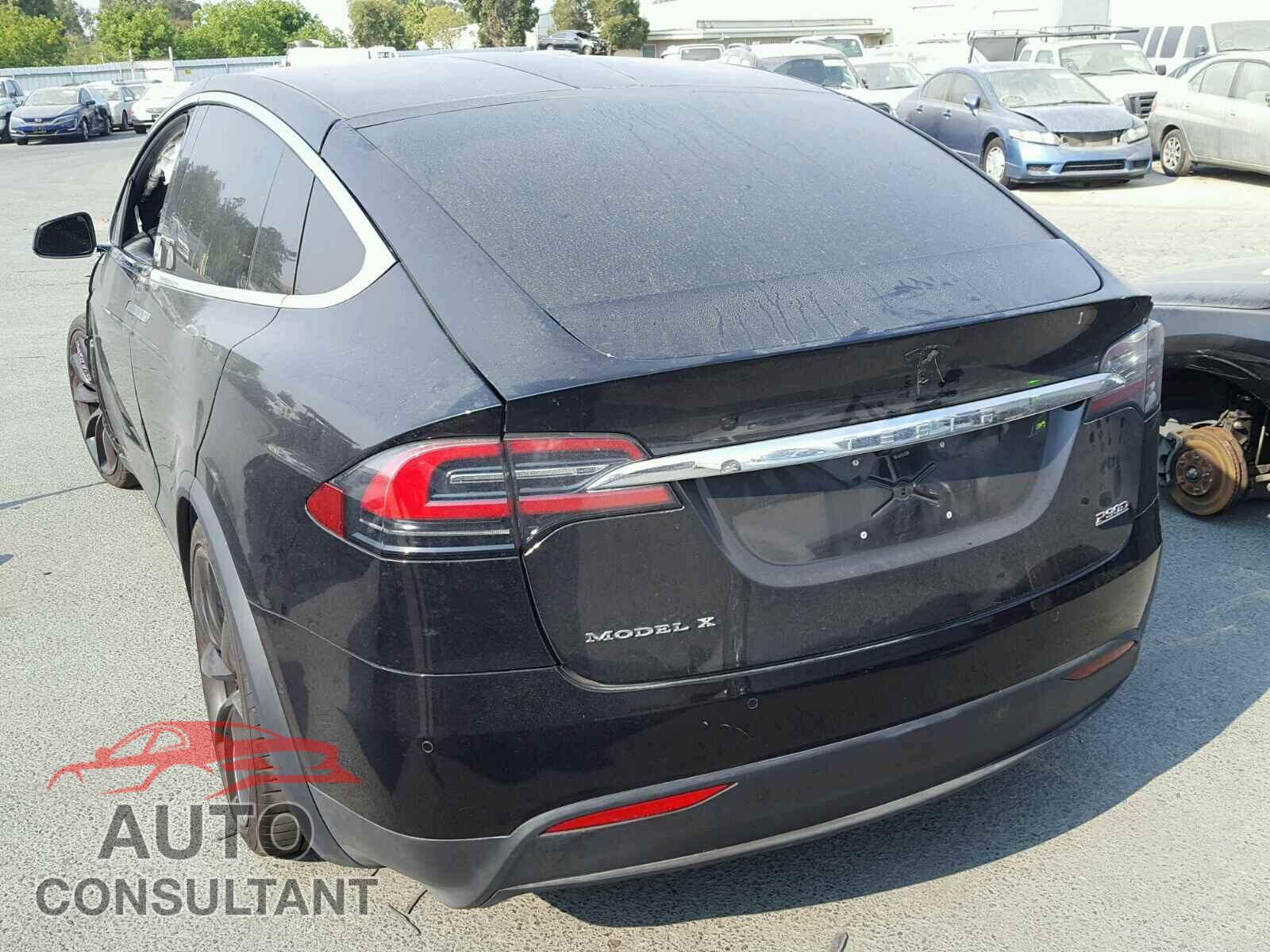 TESLA MODEL X 2016 - 5YJXCAE48GF007961