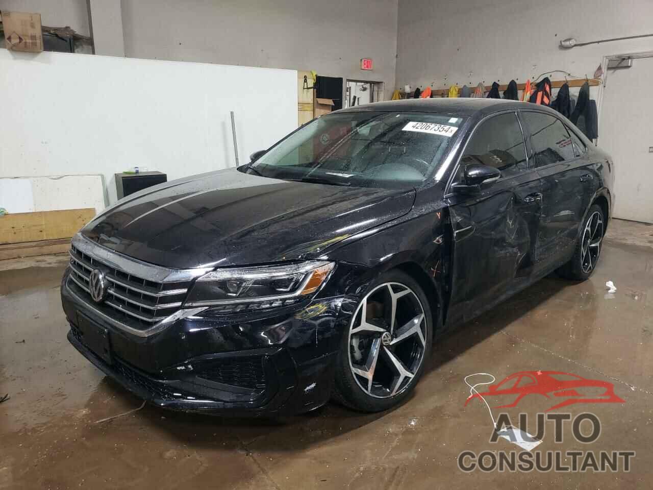 VOLKSWAGEN PASSAT 2020 - 1VWMA7A33LC021733