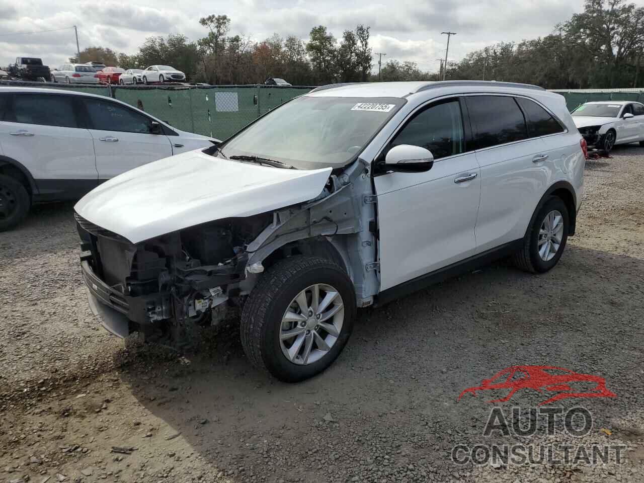 KIA SORENTO 2017 - 5XYPG4A34HG324973